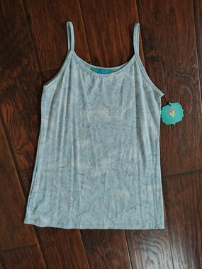 NWT Hands To Hearts batik stone marble tank top Size L-XL blue tie-dye